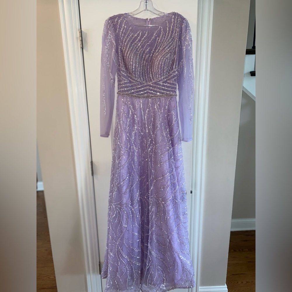 Long sleeve embellished Turkish gown size 10, fits a size 4-6